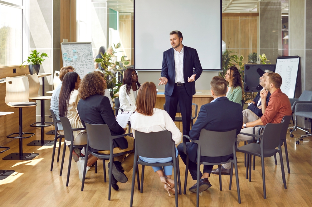 employee mentoring session